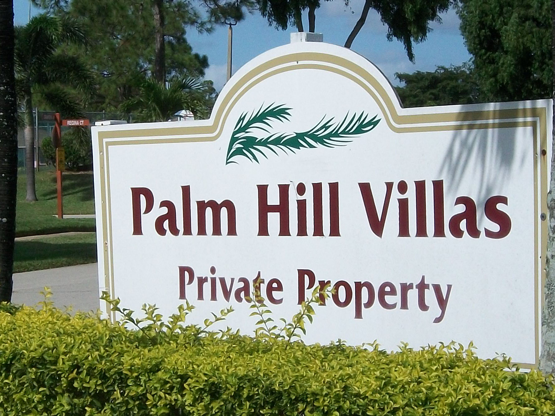 Palm Hill Villas foreclosures in West Palm Beach